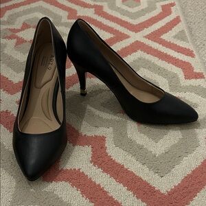 Apt 9 Women's Black Heels